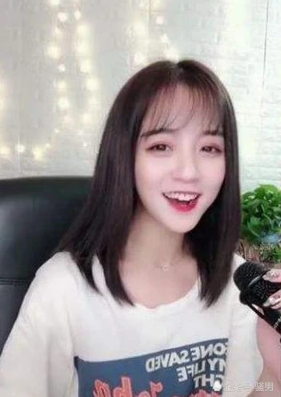 辛巴炮轰快手：直播带货主播的G
